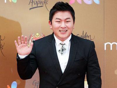 Wow, Huh Gak Pernah Habiskan 30 Paket Burger Sekaligus!